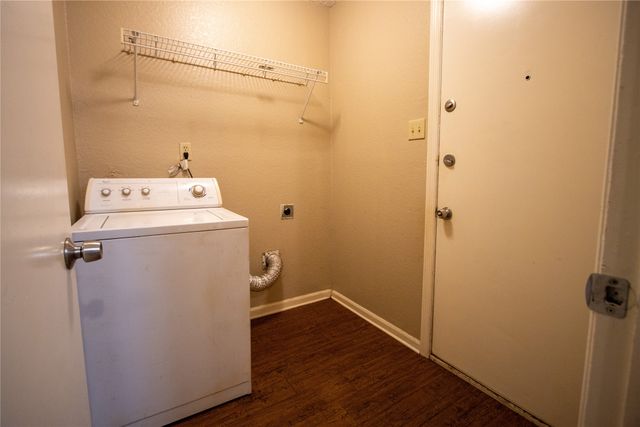 2701 Fountainview Drive, Corinth, TX 76210