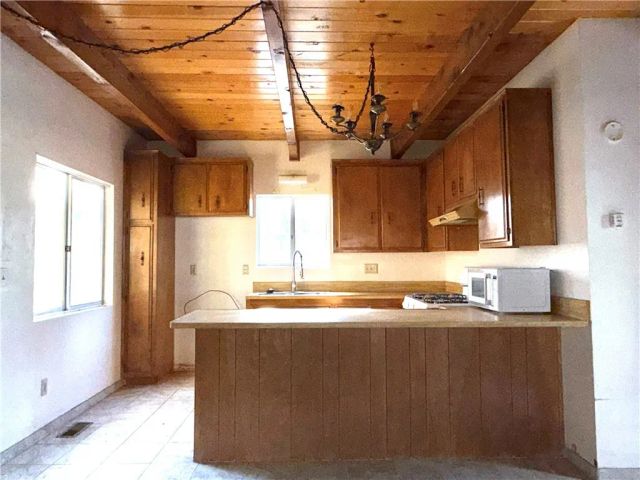 32795 Fox, Arrowbear, CA 92307