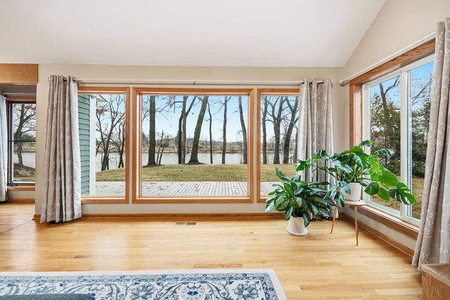 N3139 Buena Vista ROAD, Fort Atkinson, WI 53538