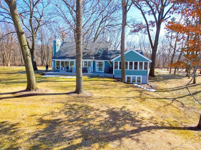 N3139 Buena Vista ROAD, Fort Atkinson, WI 53538