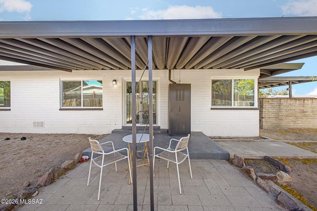 802 N Jefferson Avenue, Tucson, AZ 85711