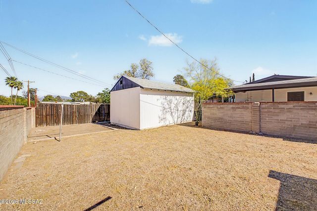 802 N Jefferson Avenue, Tucson, AZ 85711