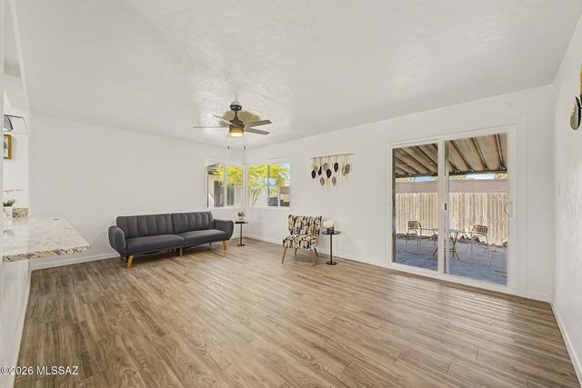 802 N Jefferson Avenue, Tucson, AZ 85711