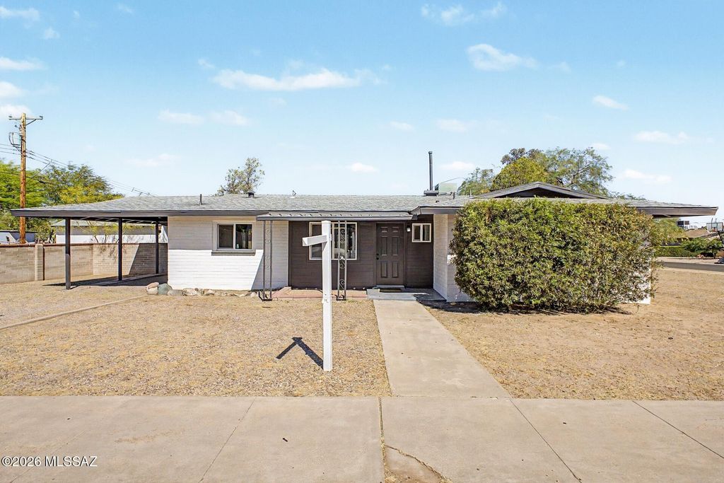 802 N Jefferson Avenue, Tucson, AZ 85711