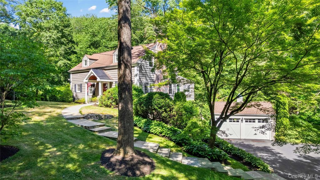 38 Winfield Avenue, Harrison, NY 10528
