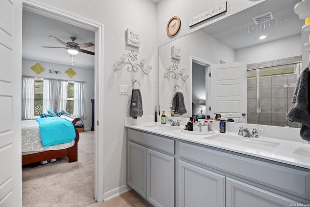 9507 BONITO FALLS DR, Converse, TX 78109