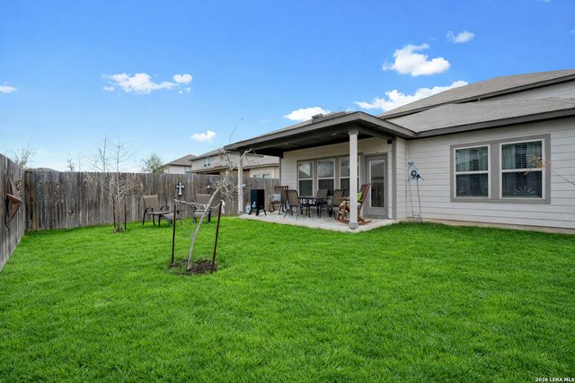 9507 BONITO FALLS DR, Converse, TX 78109