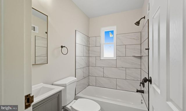 5916 8TH ST NE, Washington, DC 20011