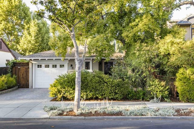 2303 Oberlin Street, Palo Alto, CA 94306