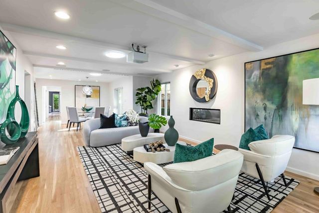 2303 Oberlin Street, Palo Alto, CA 94306