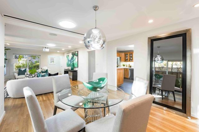 2303 Oberlin Street, Palo Alto, CA 94306