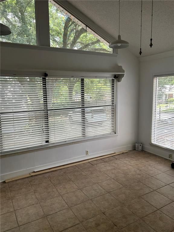 3927 Moffett Road, Mobile, AL 36618 — photo 2