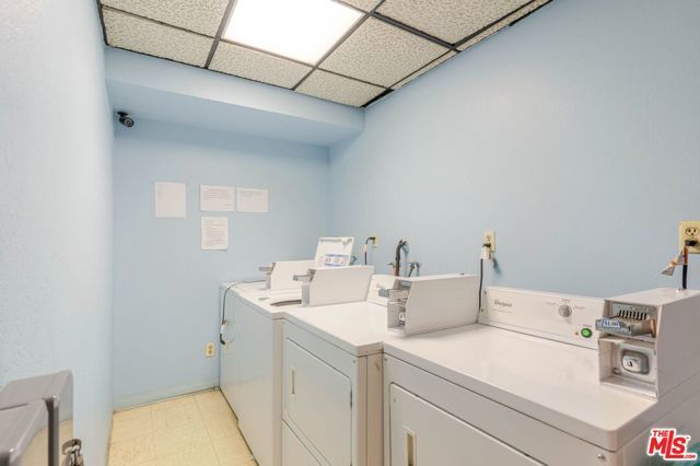 5820 Yolanda Avenue 5, Tarzana (los Angeles), CA 91356