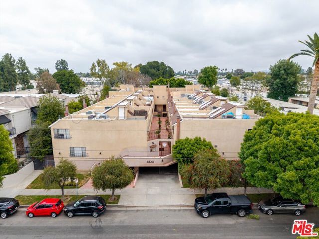 5820 Yolanda Avenue 5, Tarzana (los Angeles), CA 91356