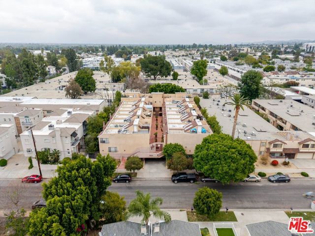 5820 Yolanda Avenue 5, Tarzana (los Angeles), CA 91356