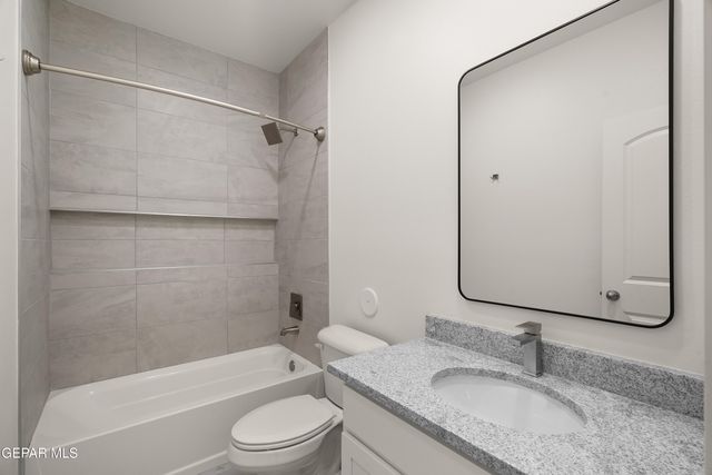 13808 Summer Wave Avenue, El Paso, TX 79928