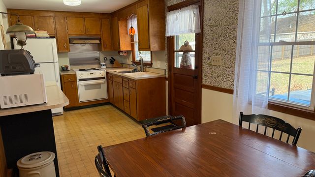 107 Brace Avenue, Bristol, CT 06010