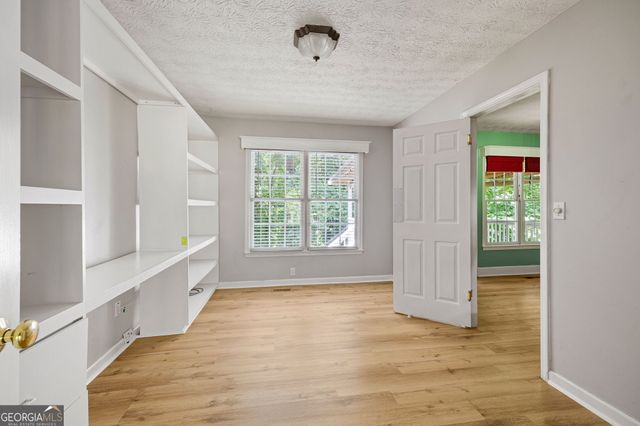 347 Viola Drive, Dallas, GA 30157