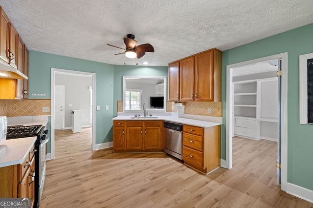 347 Viola Drive, Dallas, GA 30157