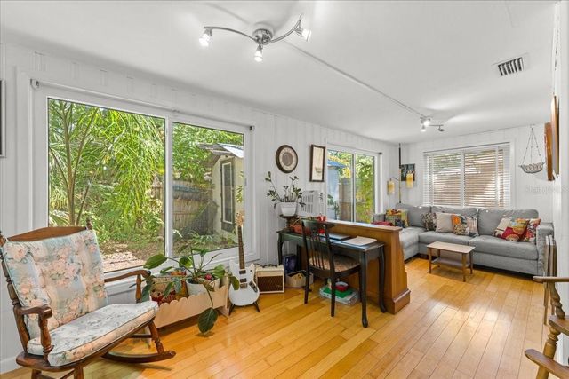 531 6TH STREET S, Safety Harbor, FL 34695