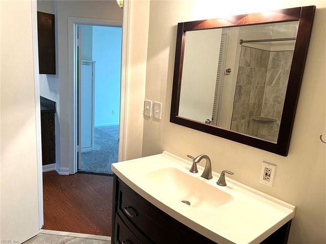 3235 Page Ave Apt 6, Virginia Beach, VA 23451