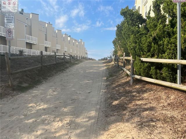3235 Page Ave Apt 6, Virginia Beach, VA 23451