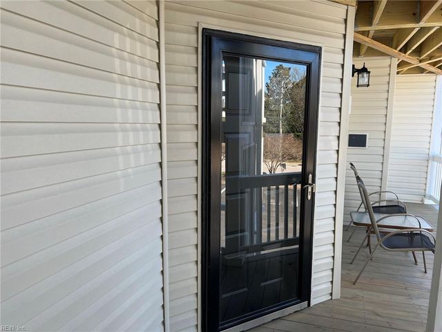 3235 Page Ave Apt 6, Virginia Beach, VA 23451