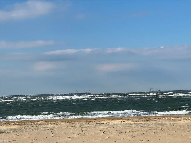 3235 Page Ave Apt 6, Virginia Beach, VA 23451
