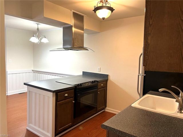 3235 Page Ave Apt 6, Virginia Beach, VA 23451