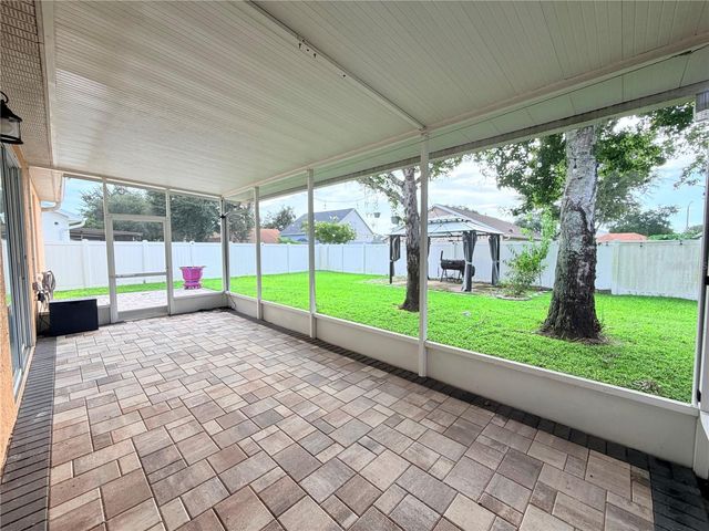 24604 LAUREL RIDGE DRIVE, Lutz, FL 33559
