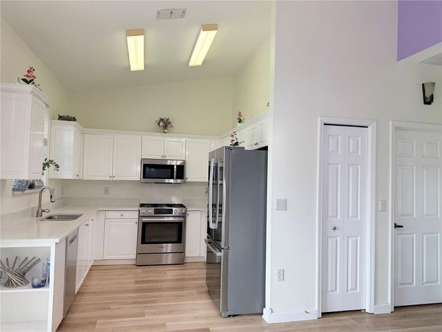 24604 LAUREL RIDGE DRIVE, Lutz, FL 33559