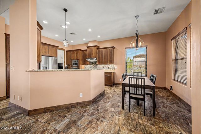 48423 N 24TH Lane, New River, AZ 85087