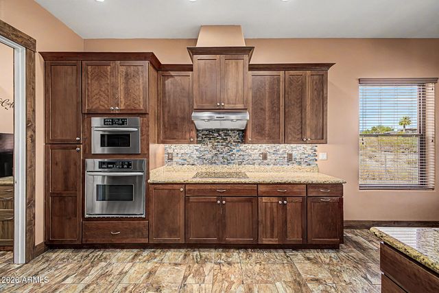 48423 N 24TH Lane, New River, AZ 85087