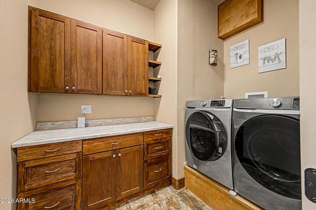 48423 N 24TH Lane, New River, AZ 85087