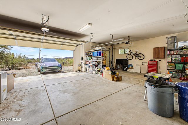 48423 N 24TH Lane, New River, AZ 85087