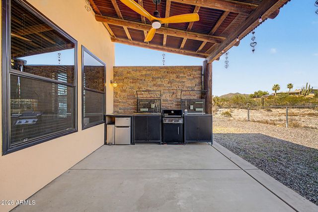 48423 N 24TH Lane, New River, AZ 85087