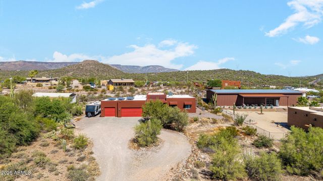 48423 N 24TH Lane, New River, AZ 85087