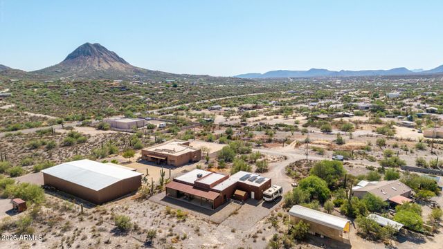 48423 N 24TH Lane, New River, AZ 85087