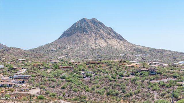 48423 N 24TH Lane, New River, AZ 85087