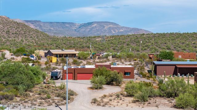 48423 N 24TH Lane, New River, AZ 85087