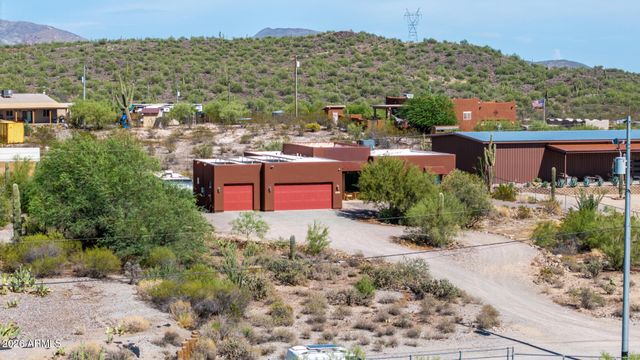 48423 N 24TH Lane, New River, AZ 85087
