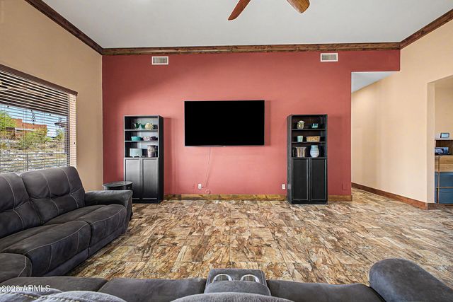 48423 N 24TH Lane, New River, AZ 85087