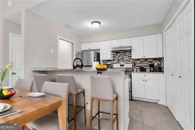 422 Plainville Drive SW, Atlanta, GA 30331
