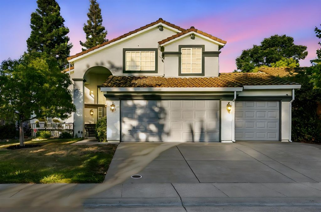 9313 Edisto Way, Elk Grove, CA 95758