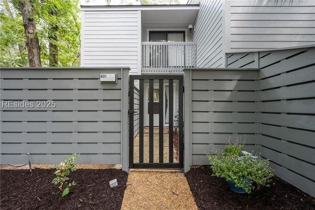 63 Shipyard Dr Apt 601, Hilton Head Island, SC 29928