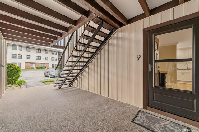 15F Essex Place F, Yorktown Heights, NY 10598