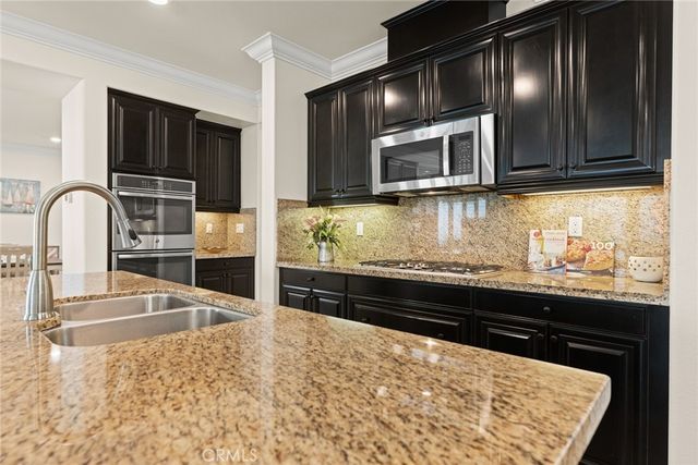 7600 Presidio Road, Eastvale, CA 92880