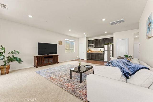 7600 Presidio Road, Eastvale, CA 92880