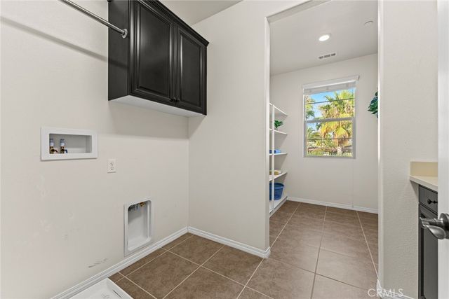 7600 Presidio Road, Eastvale, CA 92880