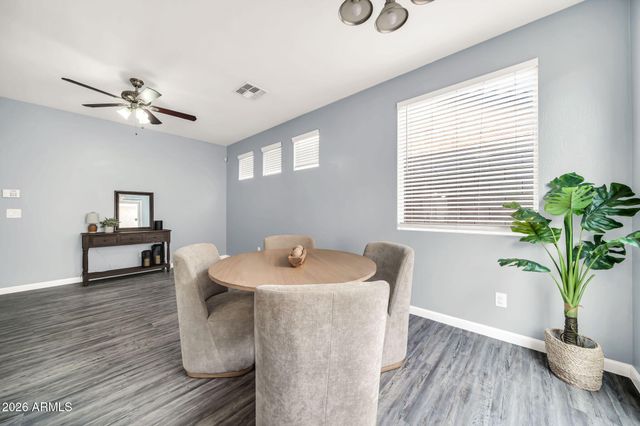 5306 W WARNER Street, Phoenix, AZ 85043
